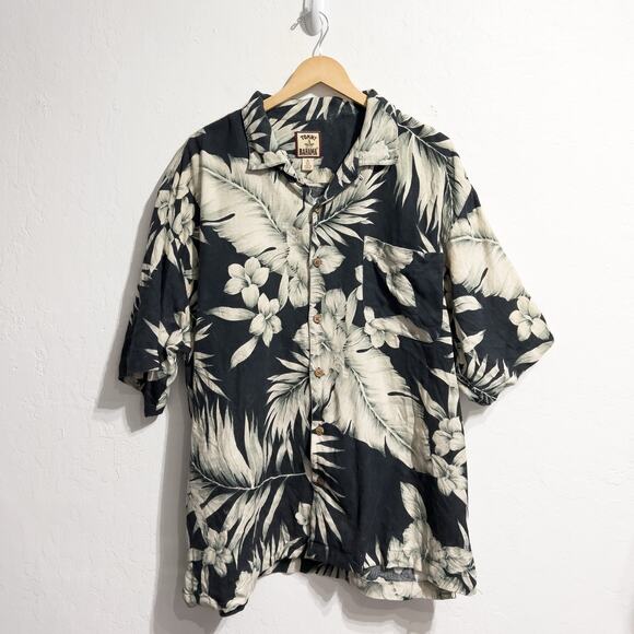 Tommy Bahama Shirt XL Black Hawaiian Print Woven Silk Button Black - Picture 1 of 6